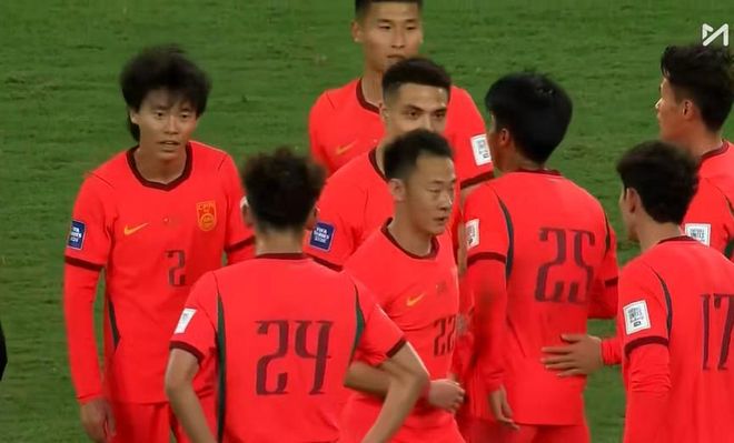 开云体育-这也行？德罗巴在FPX比赛中势不可挡国足怒砍59分，今晨利物浦备战欧超杯(西班牙国家德比巴萨5比0皇马全场回放)